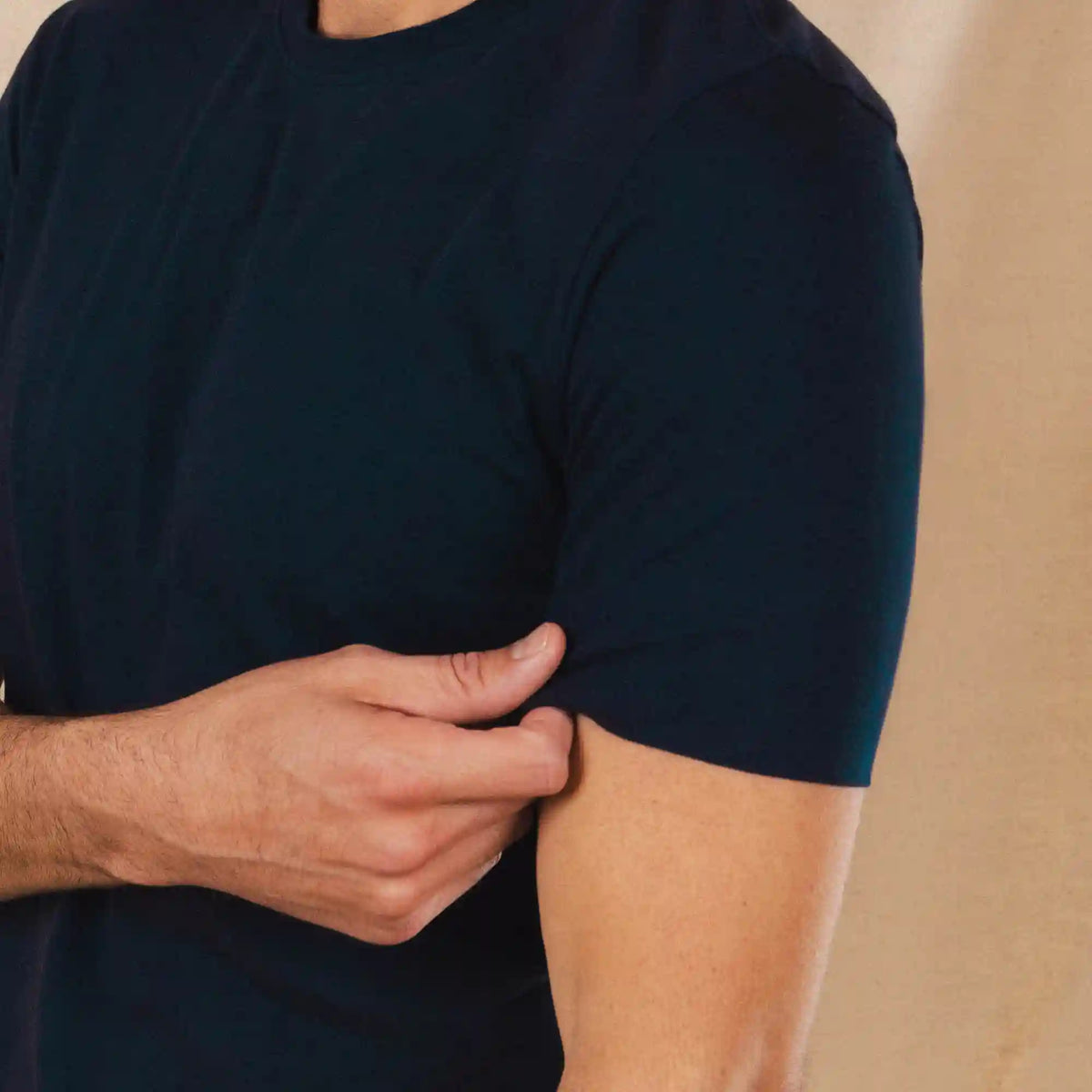The Blues Singer | Deep Navy Everyman™ Pocket T Shirt