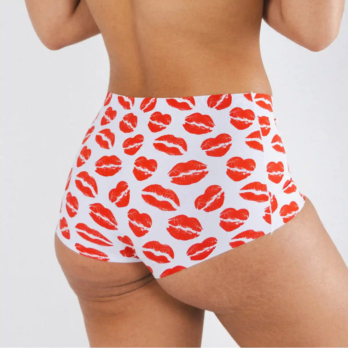 The Pucker Up | Lipstick Kiss Women’s Seamless Boyshort