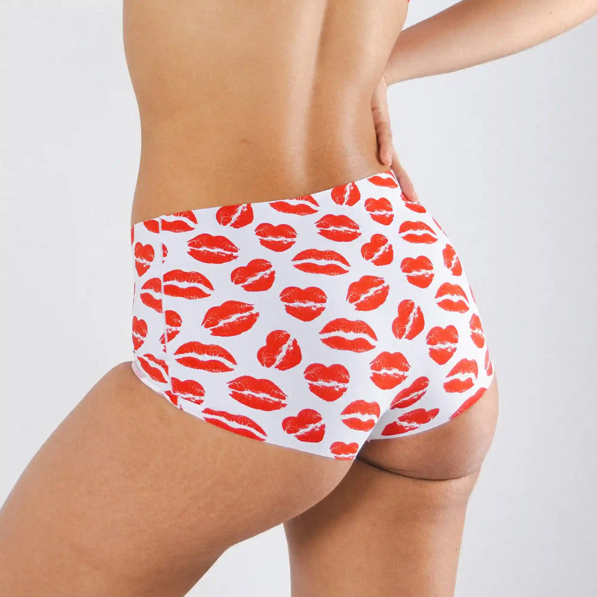 The Pucker Up | Lipstick Kiss Women’s Seamless Boyshort